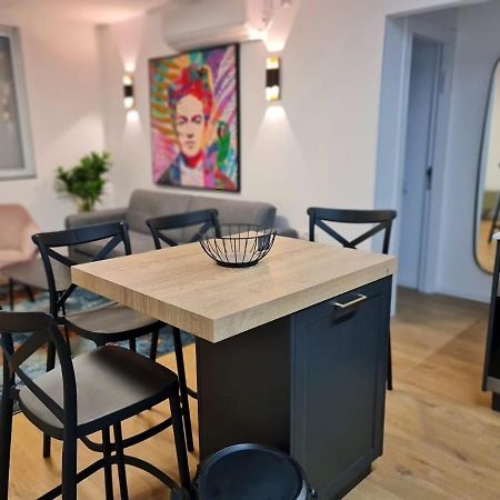 Sunshine Suites By The Sea Eilat 3 Min Walk To The Beach Bagian luar foto